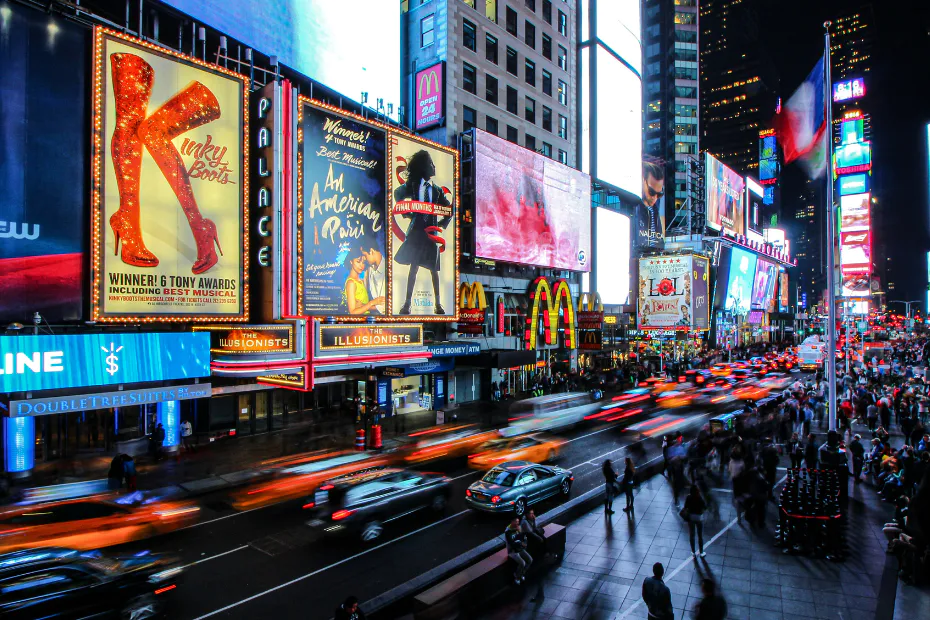 Advertising in the age of artificial intelligence: the end of agencies
